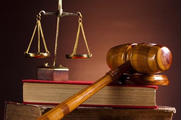 Tìm hiểu về ngành Luật kinh tế