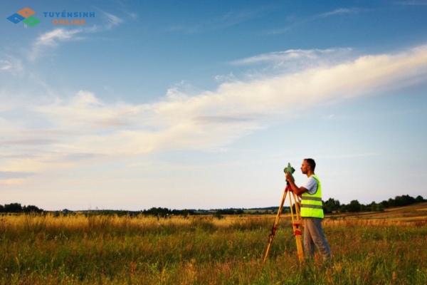 co-nen-hoc-quan-ly-dat-dai-khong có nên học quản lý đất đai không