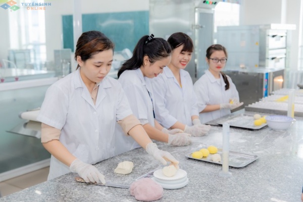 yếu tố ảnh hưởng đến lương công nghệ thực phẩm