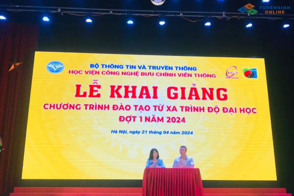 le khai giang ptit 2