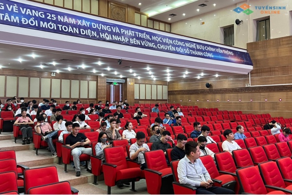 le khai giang ptit 5