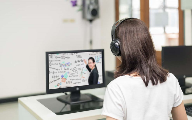 Hệ đại học vừa học vừa làm