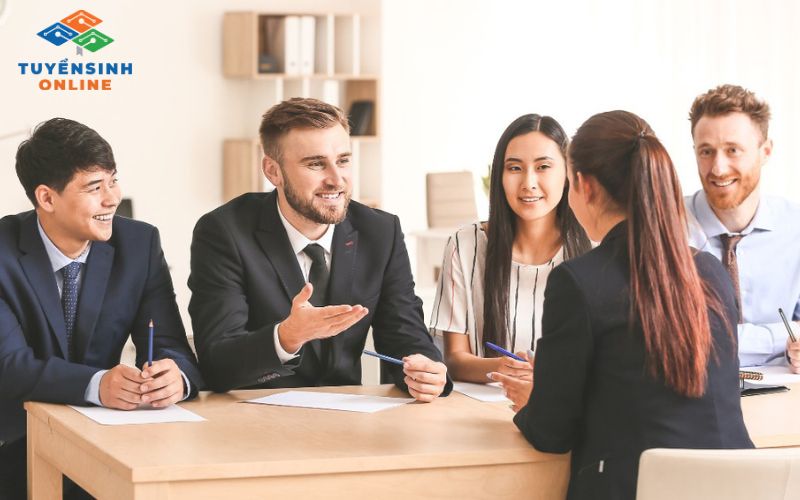 Nhà tuyển dụng có thích bằng đại học từ xa?