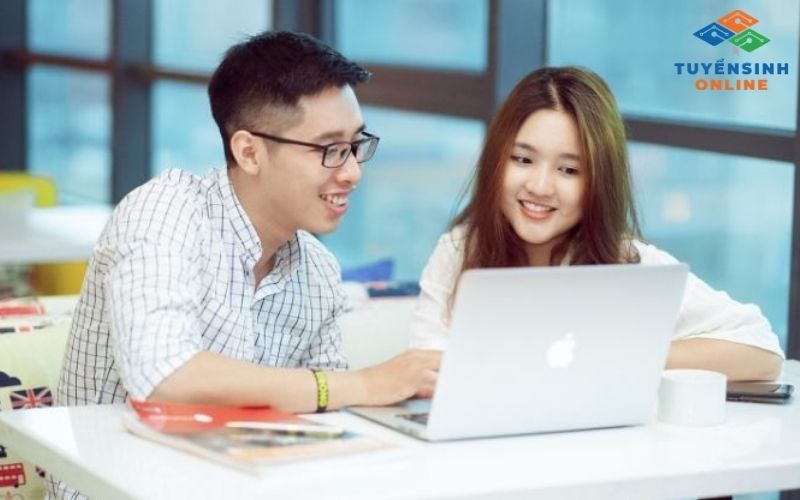 Bằng hệ vừa học vừa làm có giá trị không?