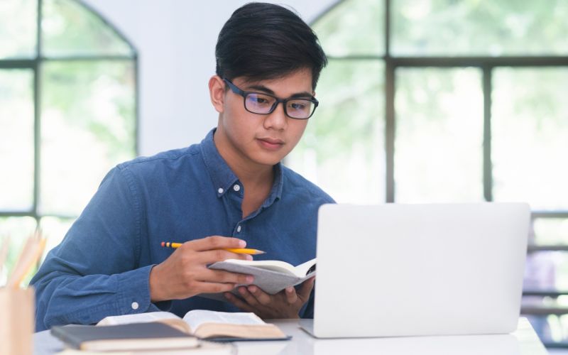 Bí quyết học quản lý công nghiệp đào tạo từ xa hiệu quả