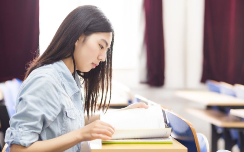 Học luật đào tạo từ xa đòi hỏi tính kỷ luật