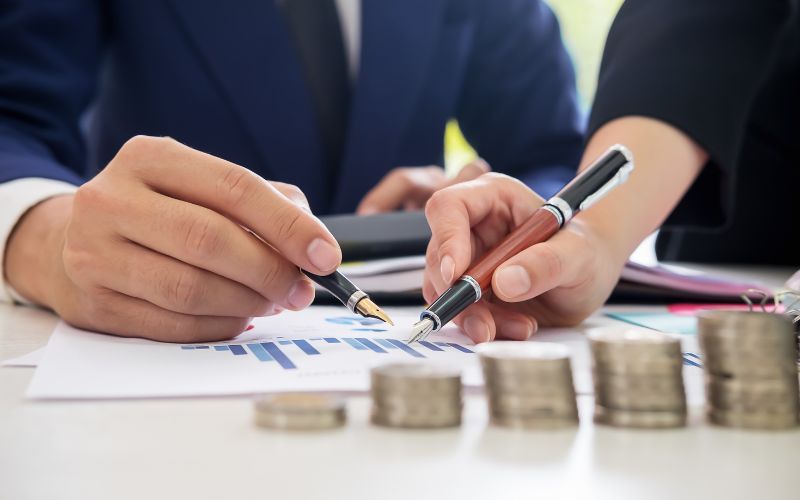 Chủ doanh nghiệp cũng cần học ngành luật kinh tế đào tạo từ xa