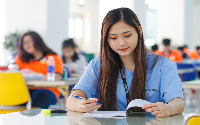 Học liên thông trái ngành là gì?