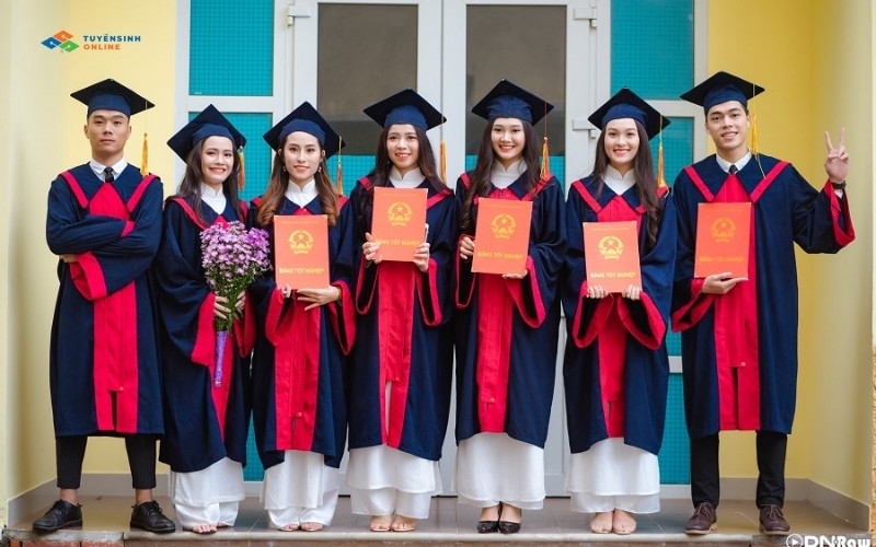 Giá trị của bằng cử nhân trực tuyến