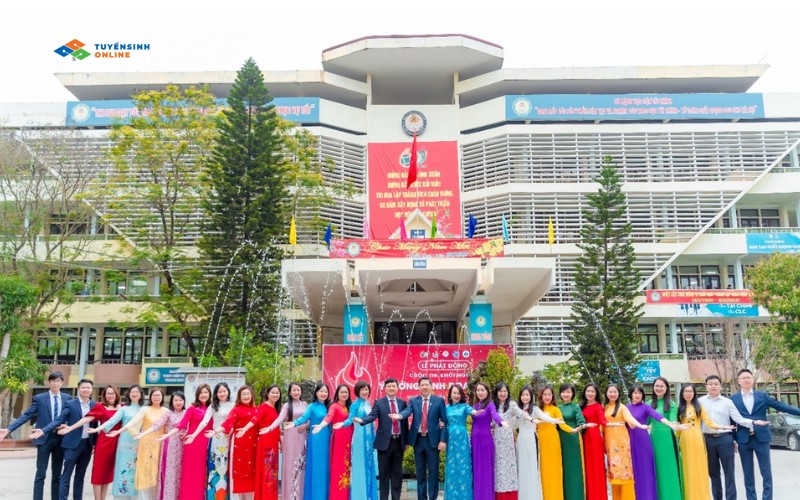 Học viện Tài chính