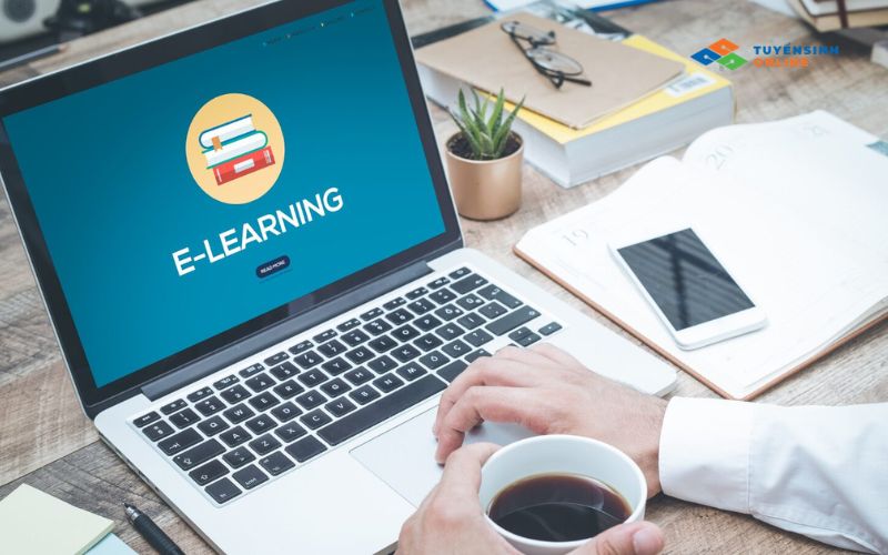 Học Văn bằng 2 ngành Công nghệ Sinh học online là lựa chọn đáng cân nhắc?