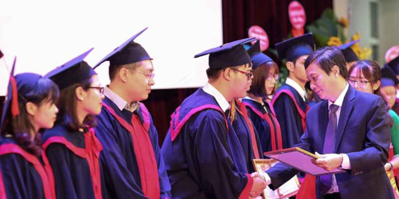 Lộ trình học tập văn bằng 2 đại học kinh tế hiệu quả