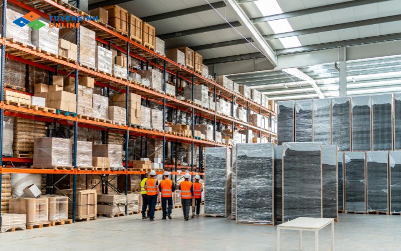 Ngành logistics nào yêu cầu tiếng Anh cao?