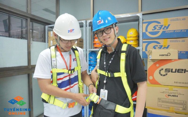 Tốt nghiệp ngành Bảo hộ lao động ra làm gì?