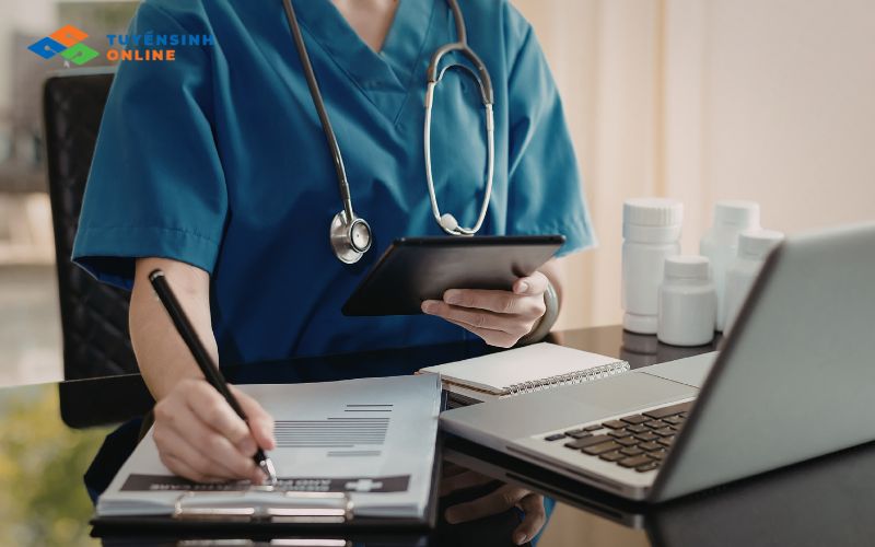 Một số chuyên ngành học tiềm năng liên thông từ Cao đẳng Y