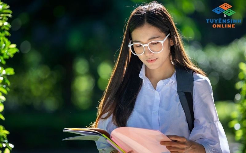 Có nên học liên thông từ cao đẳng lên đại học không?