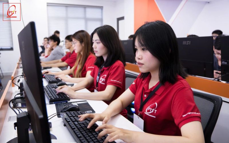 Văn bằng 2 Học viện Công nghệ Bưu chính Viễn thông tuyển sinh ngành Công nghệ thông tin.