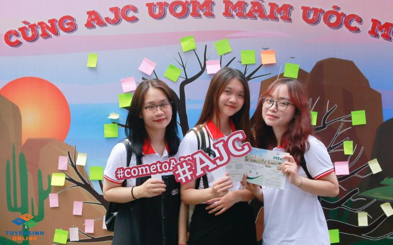 Học phí Học viện Báo chí và Tuyên Truyền hệ từ xa