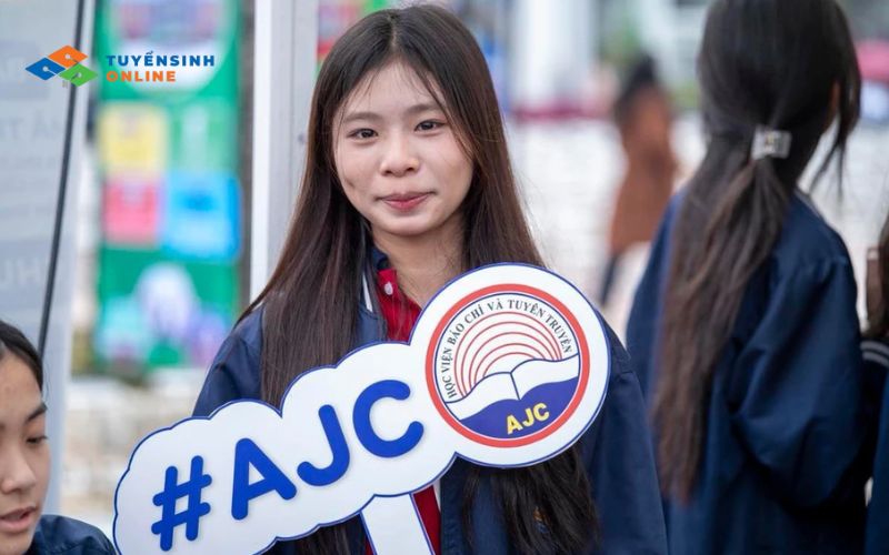 Điều kiện học văn bằng 2 Học viện Báo chí và Tuyên truyền 