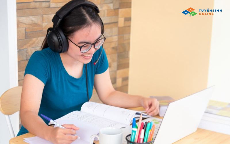 Một số lưu ý khi học đại học hệ từ xa 