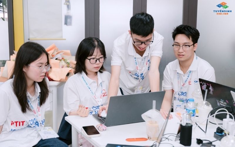 Vì sao nên học ngành QTKD tại PTIT từ xa?
