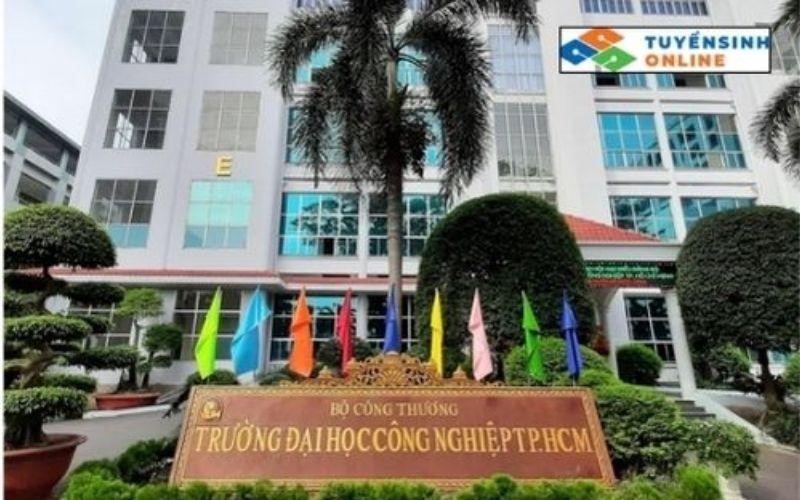 18 - 22 điểm khối A00 nên học trường nào ở TP Hồ Chí Minh