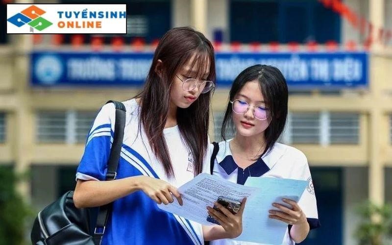 18 - 22 điểm khối B00 nên học trường nào