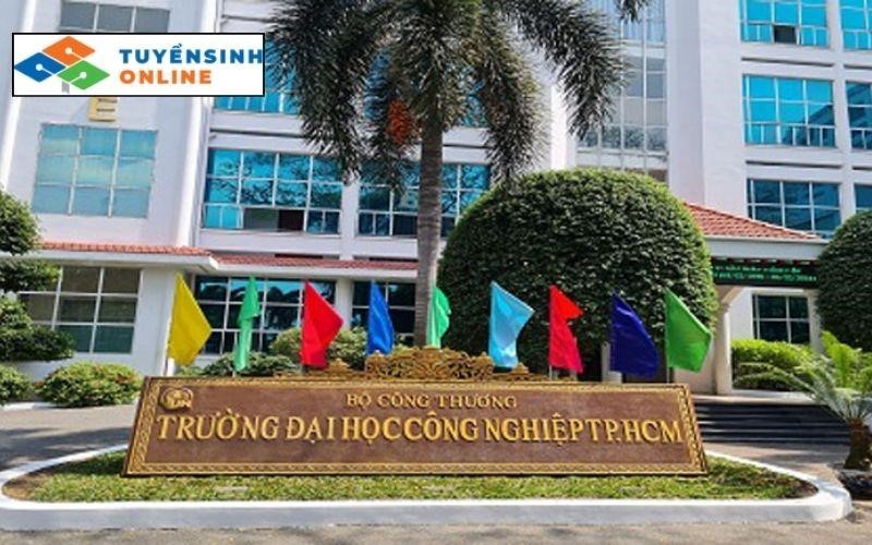 18 - 22 điểm khối D07 nên học trường nào ở TP Hồ Chí Minh