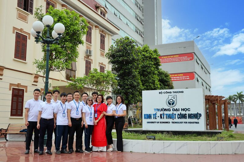 18 - 22 điểm khối C04 nên học trường nào ở Hà Nội