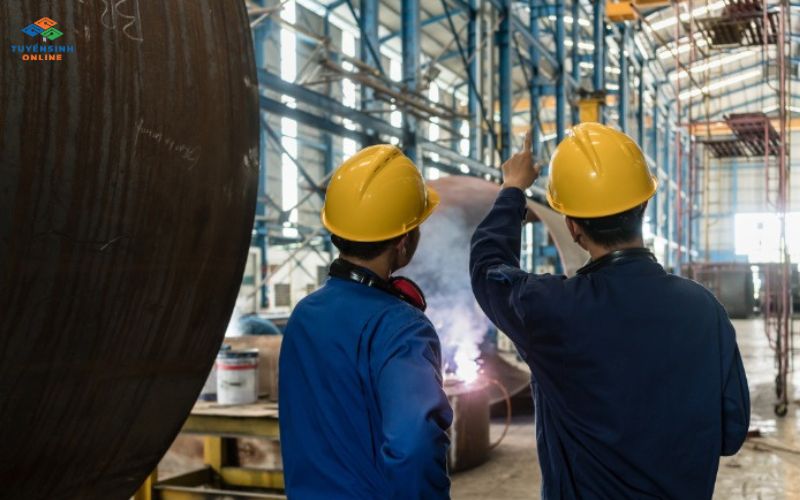Cơ hội việc làm sau khi tốt nghiệp ngành Bảo hộ lao động Đại học Công Đoàn
